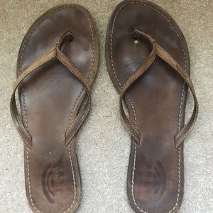 Thin strap rainbow sandals